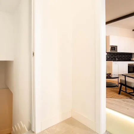 Apartamento Silvela Duplex En Madrid Exterior photo